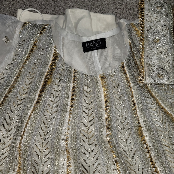 Bano Pakistani Designer Dress - Picture 9 of 12